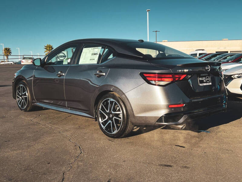 2025 Nissan Sentra SR