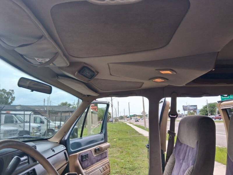 1997 Dodge Ram Van 2500