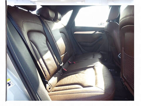 2017 Audi Q3 2.0T quattro Prestige