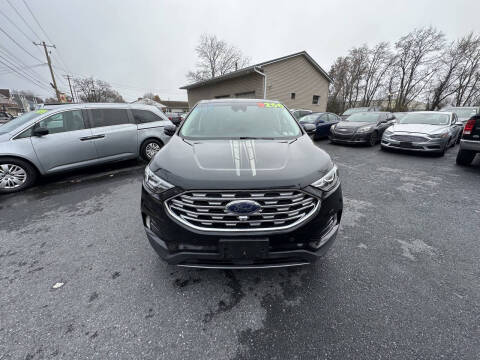 2019 Ford Edge Titanium