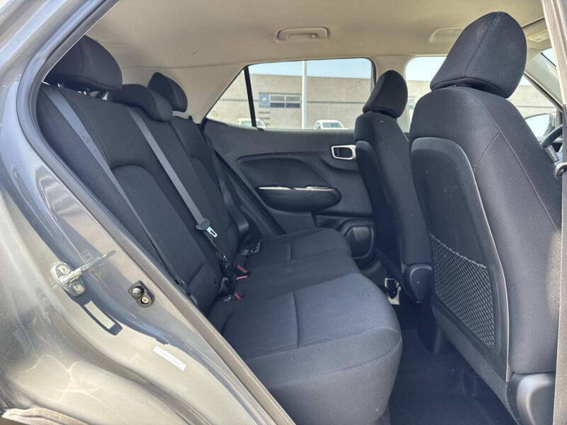2021 Hyundai Venue SE