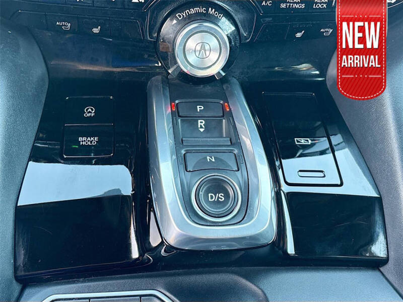 2022 Acura MDX w/Tech