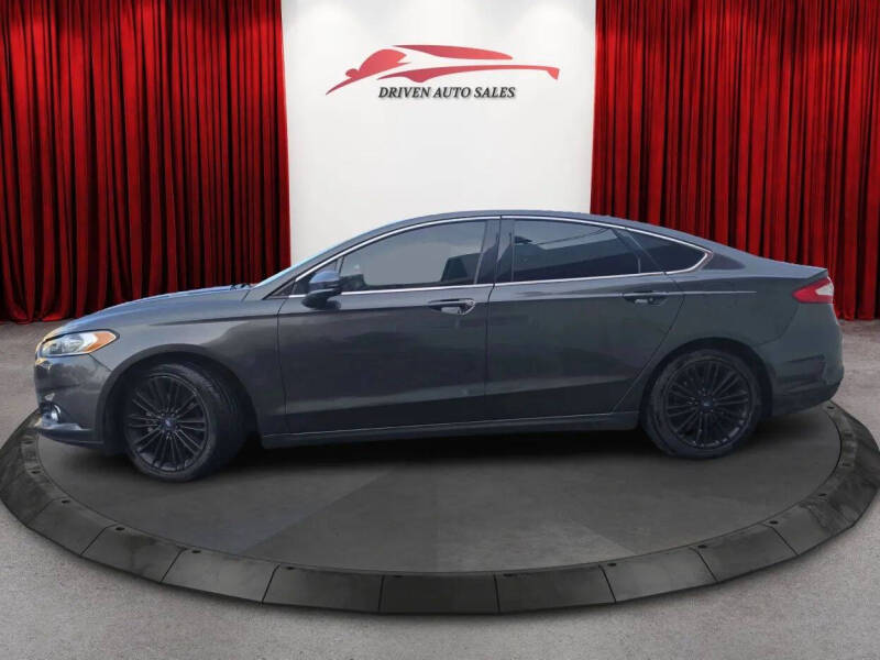 2016 Ford Fusion SE