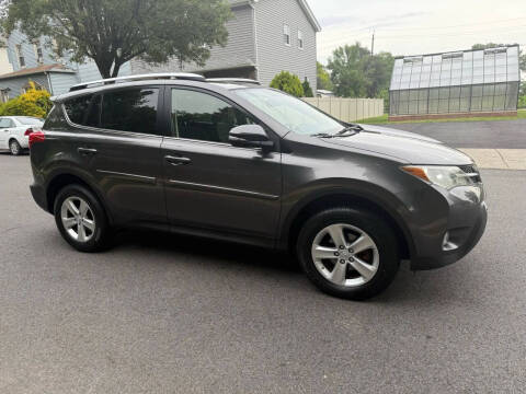 2013 Toyota RAV4 XLE