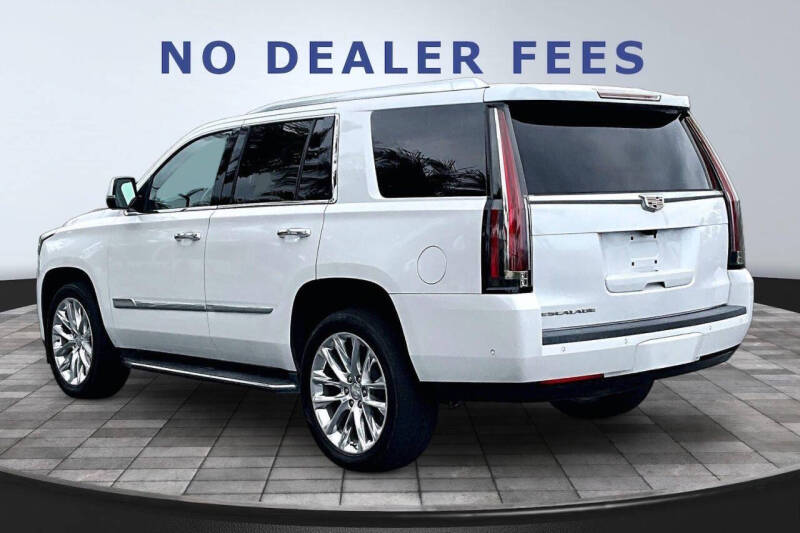 2020 Cadillac Escalade Luxury
