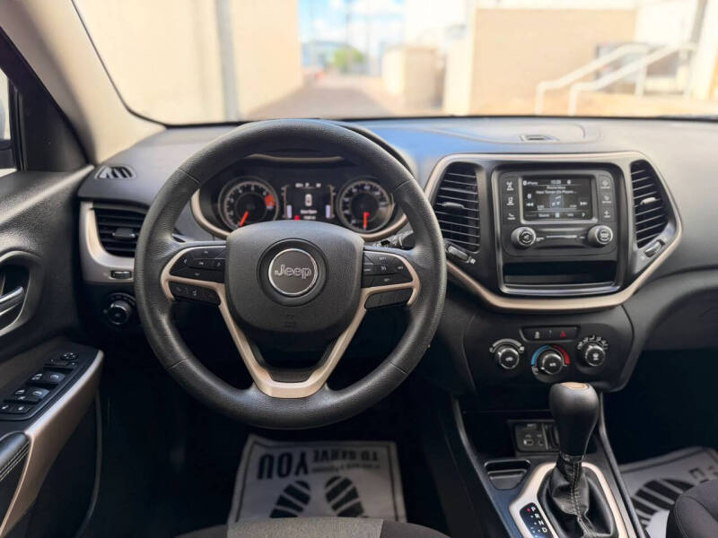 2018 Jeep Cherokee Latitude