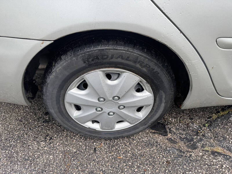2003 Toyota Camry LE