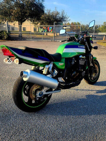 2000 Kawasaki ZR-X1100