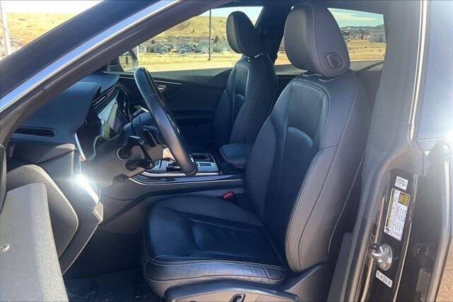 2019 Audi Q8 quattro Premium 55 TFSI
