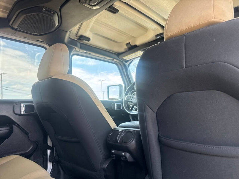 2020 Jeep Gladiator Sport