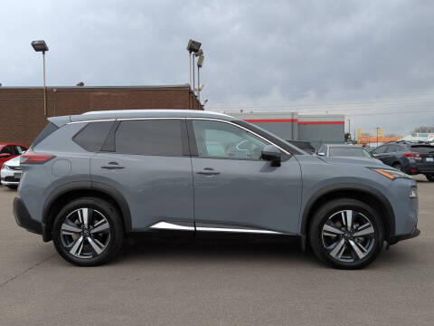 2022 Nissan Rogue SL