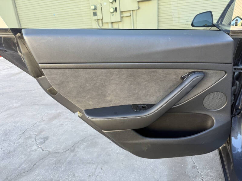 2021 Tesla Model 3 Performance