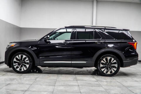 2025 Ford Explorer Platinum