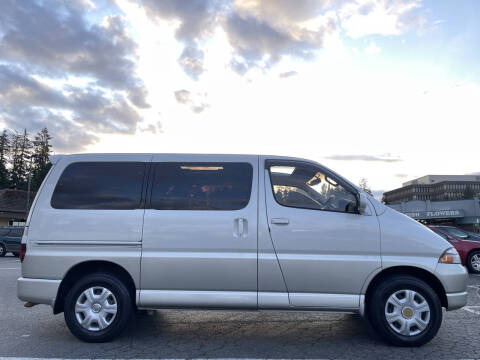 1997 Toyota Granvia