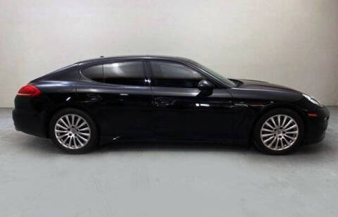 2015 Porsche Panamera 4