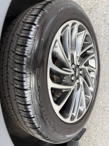 2020 Lincoln Nautilus Reserve