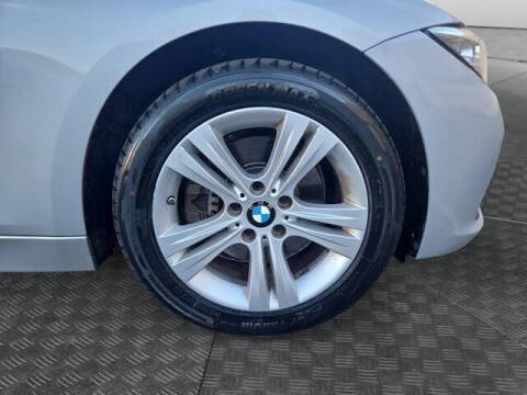 2017 BMW 3 Series 330e iPerformance