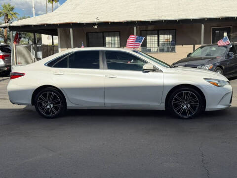 2016 Toyota Camry Special Edition