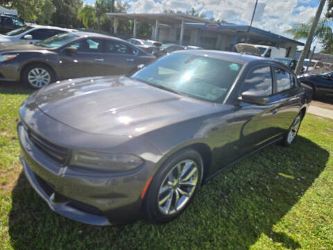 2015 Dodge Charger SXT