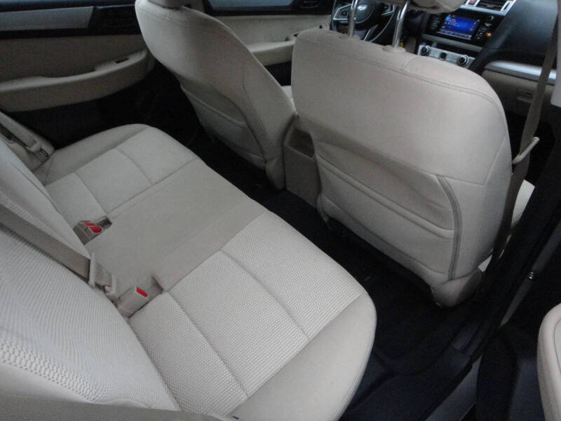 2019 Subaru Outback 2.5i