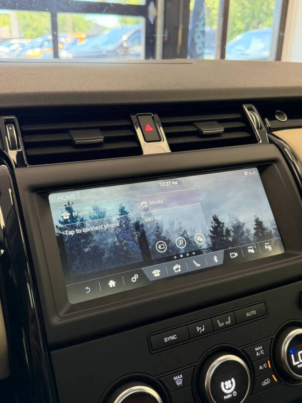 2020 Land Rover Discovery SE