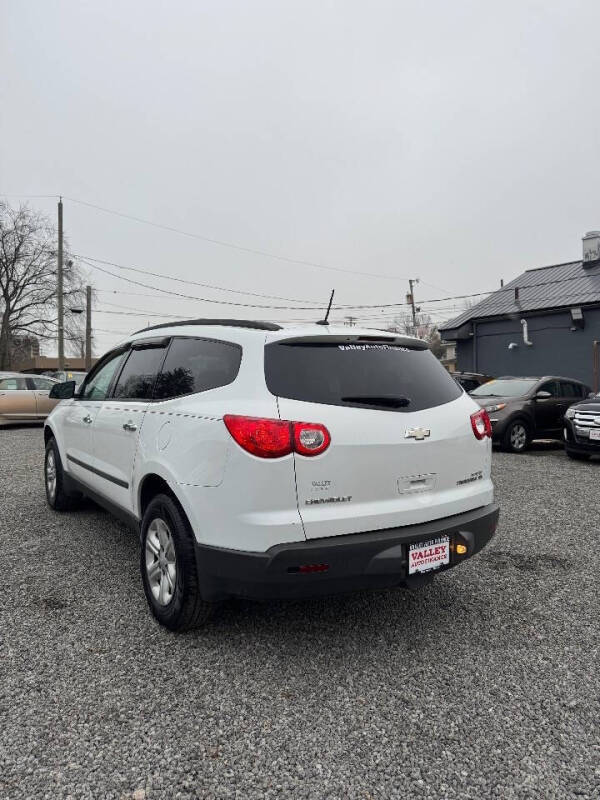 2010 Chevrolet Traverse LS
