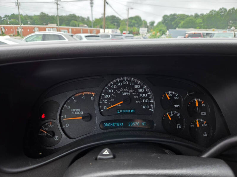 2004 Chevrolet Silverado 3500 LS