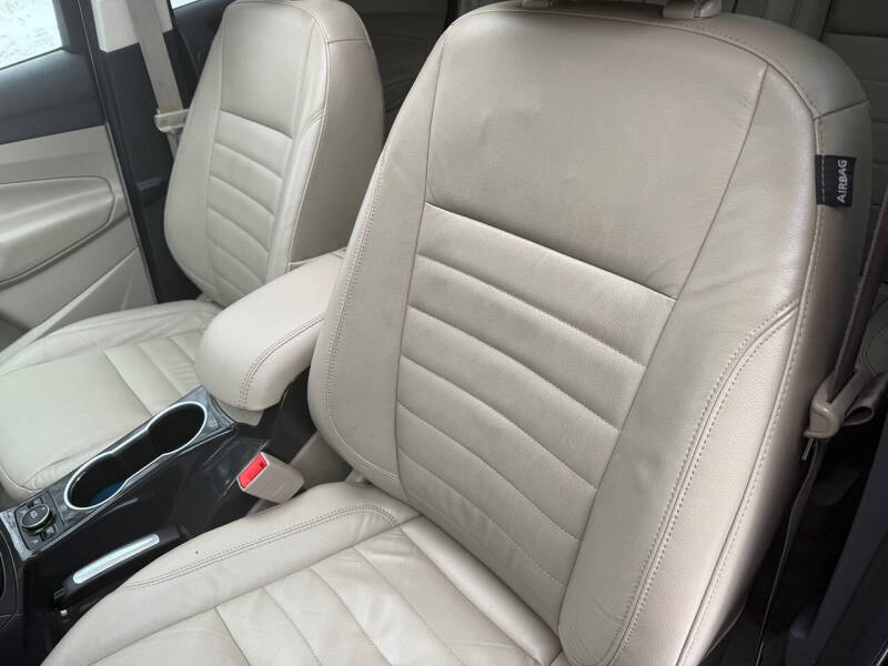 2016 Ford Escape Titanium