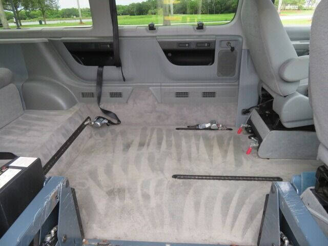 2014 Ford E-Series E-150 XLT