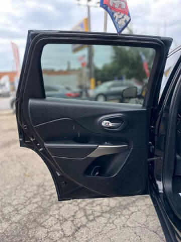 2019 Jeep Cherokee Latitude