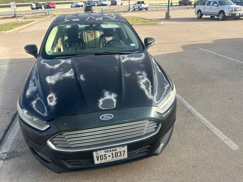 2014 Ford Fusion SE