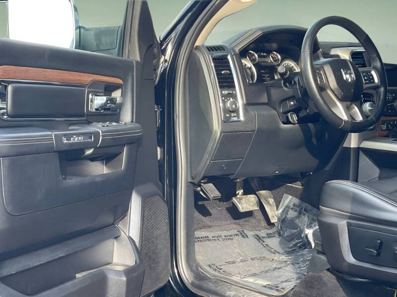 2015 RAM 1500 Laramie