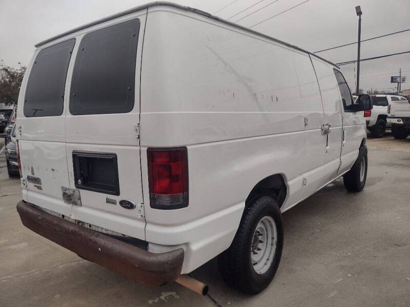 2013 Ford E-Series E-250