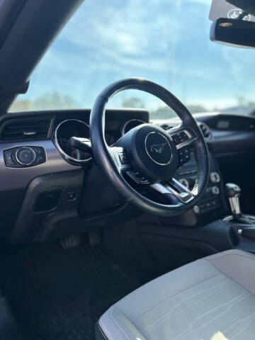 2017 Ford Mustang EcoBoost