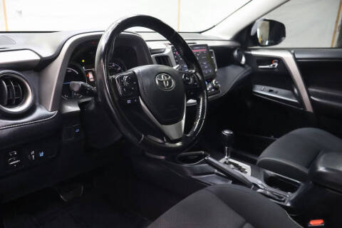 2018 Toyota RAV4 Hybrid XLE