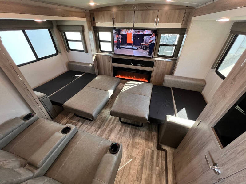 2022 Grand Design RV Imagine