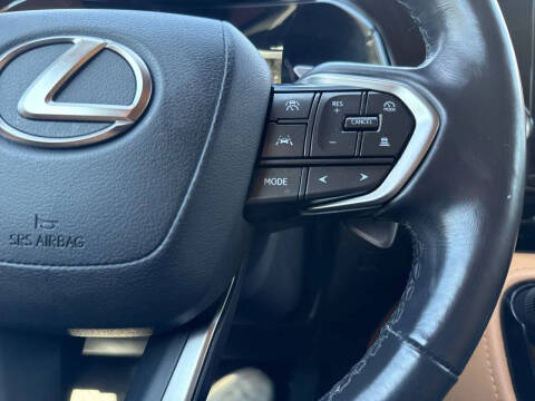 2025 Lexus NX 250