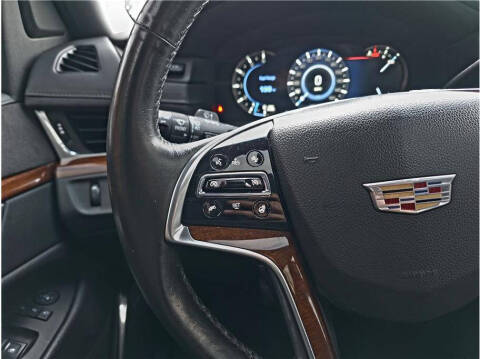 2016 Cadillac Escalade ESV Luxury Collection