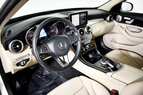 2016 Mercedes-Benz C-Class