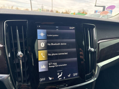 2018 Volvo S90 T5 Momentum