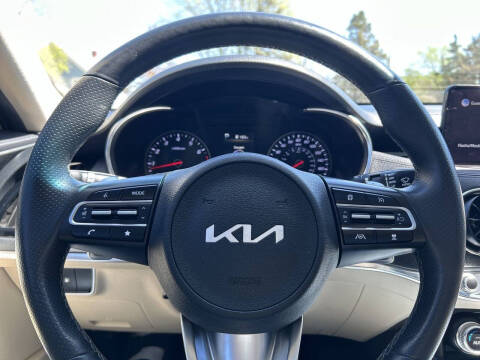 2022 Kia Stinger GT1