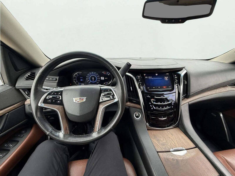 2016 Cadillac Escalade Premium Collection