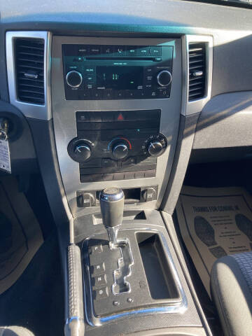 2009 Jeep Grand Cherokee Laredo