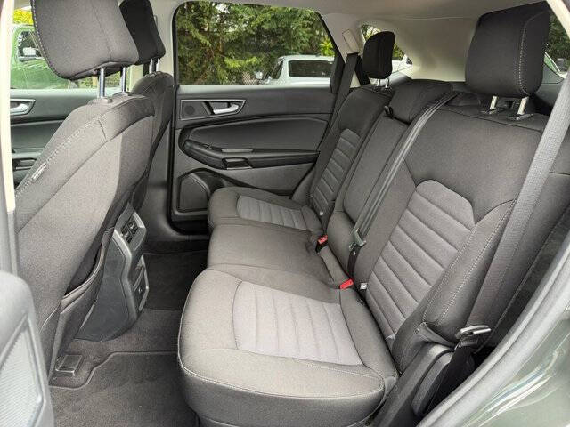 2024 Ford Edge SE