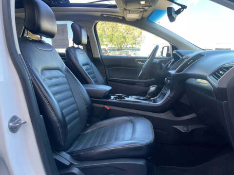 2017 Ford Edge SEL