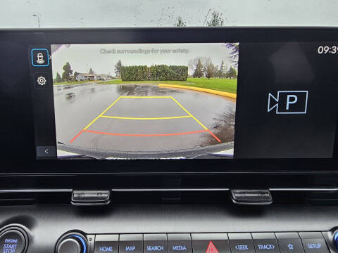 2024 Hyundai Kona SE