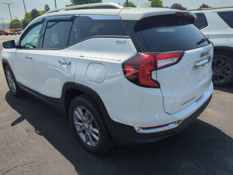 2022 GMC Terrain SLT