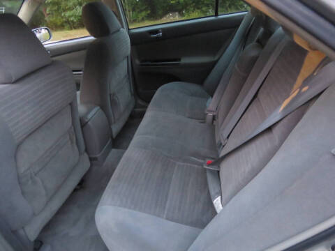 2005 Toyota Camry LE