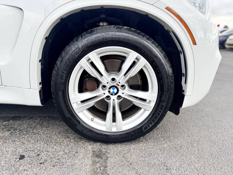 2015 BMW X5 xDrive50i