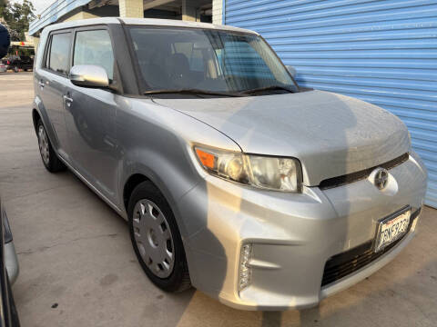 2013 Scion xB
